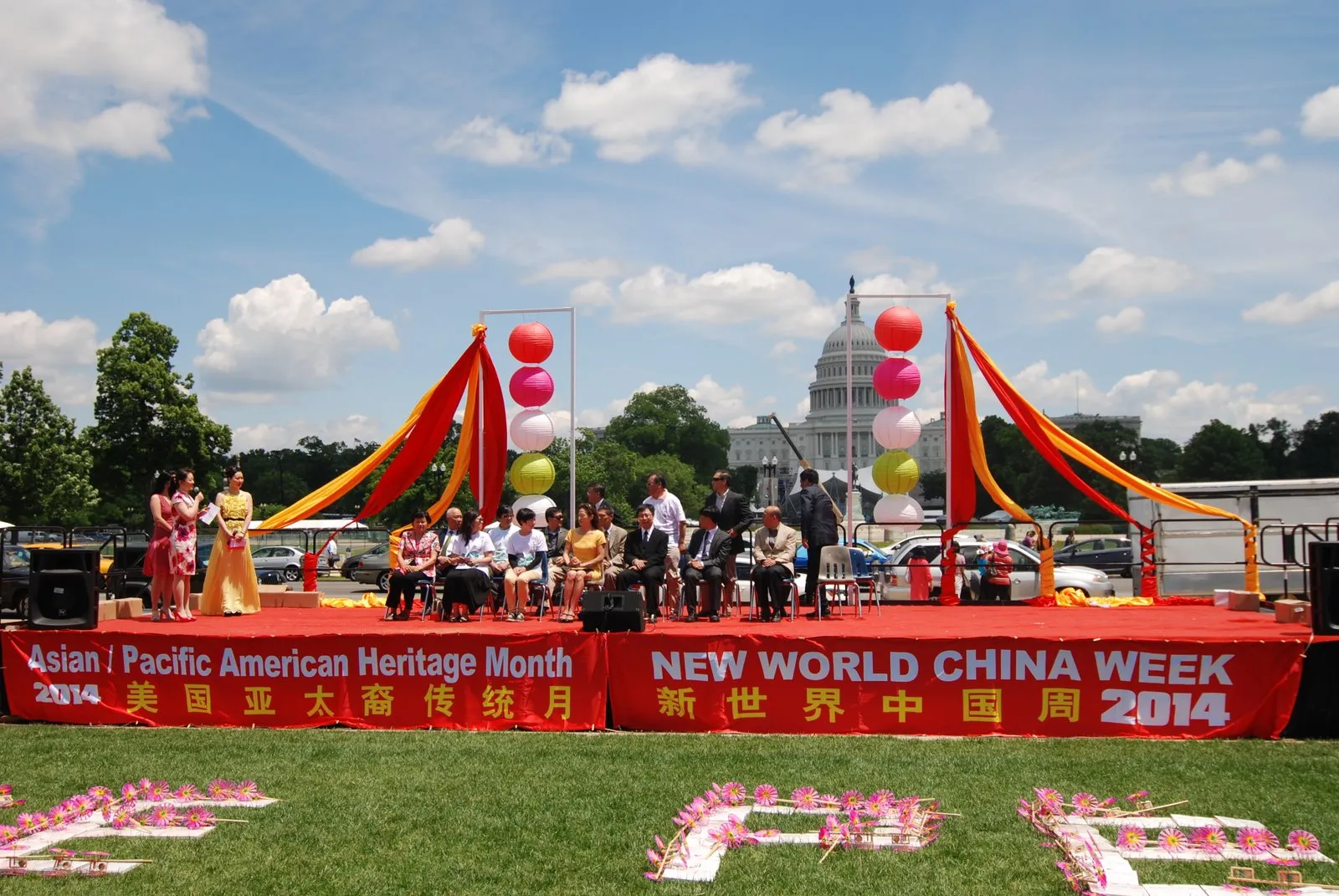 NWCL organises the 「New World China Week」  campaign in Washington D.C., U.S.A., to promote intangible cultural heritage.